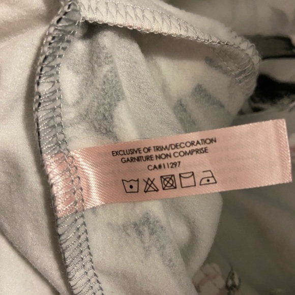 Floral Robe with ruffle details and pockets - Picture 8 of 9